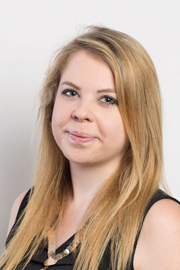 Melissa Thierold, Steuerfachangestellte